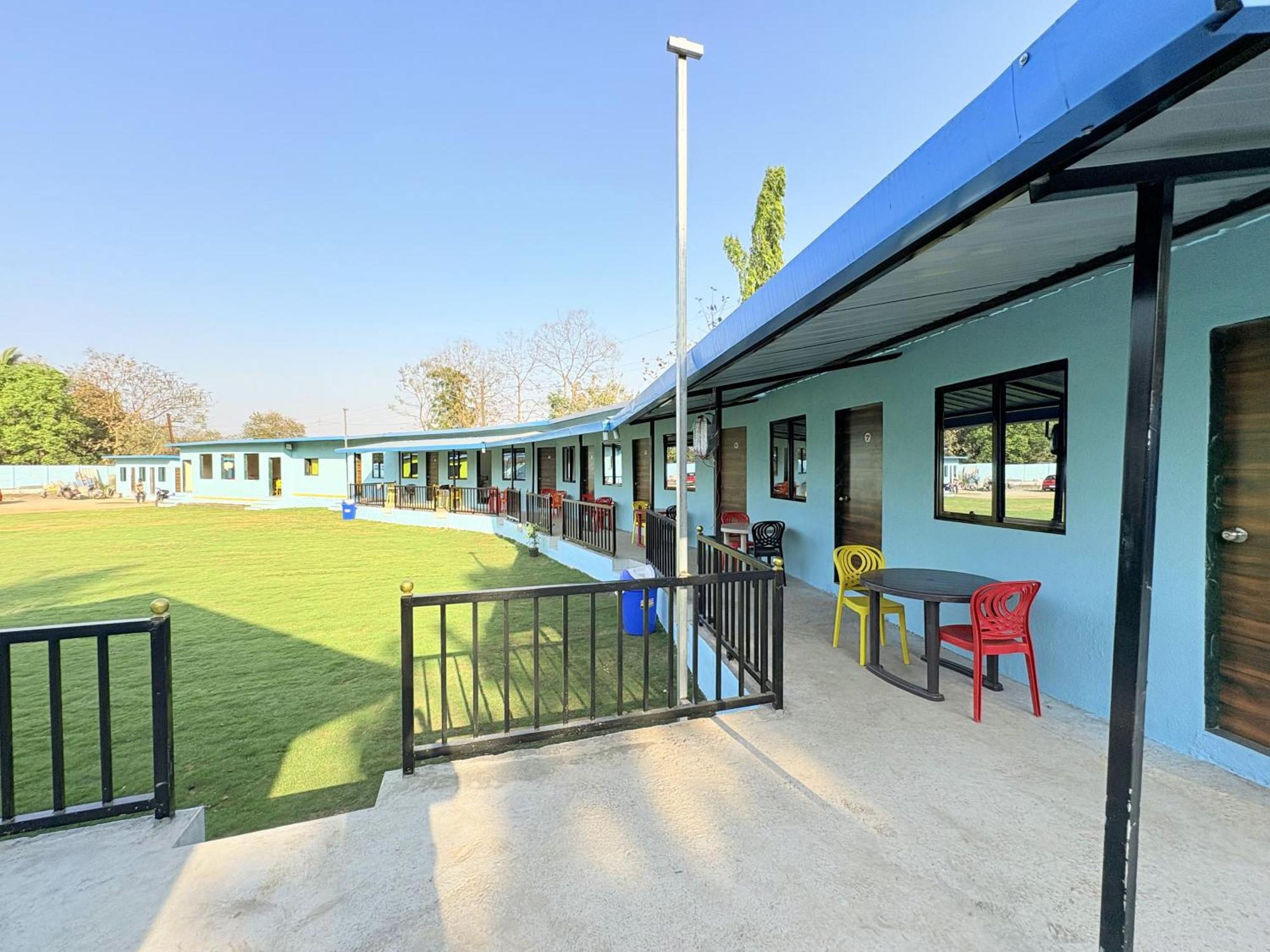 Deep Bhavani Resort Karjat Zewnętrze zdjęcie